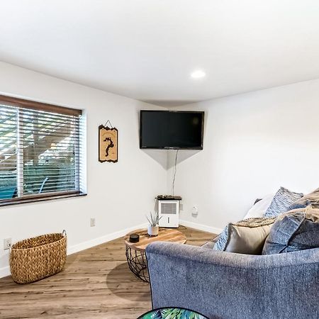 Apartamento Driftwood Waterfront Gem Sandpoint Exterior foto